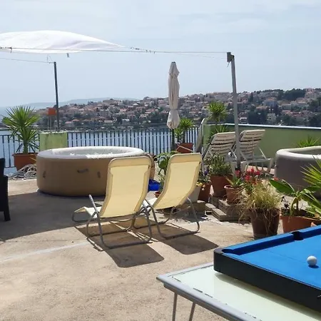 Luna Apartment Trogir